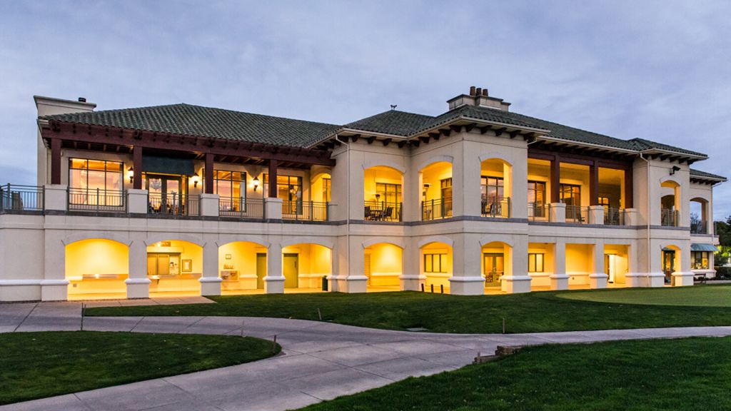 Santa Rosa Golf & Country Club displaying showing Tony Evans artwork paintings